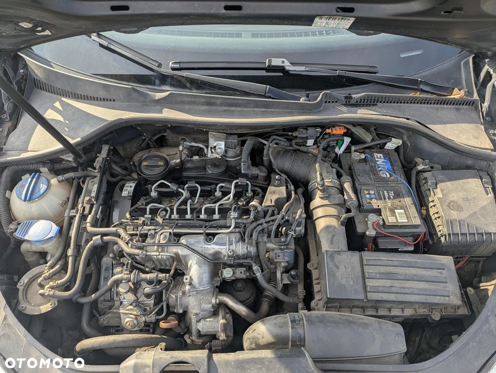 Volkswagen Golf - 17