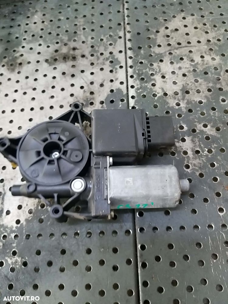 Motoras macara stanga fata citroen c3 3 sx 9837841780 0130824423 - 2