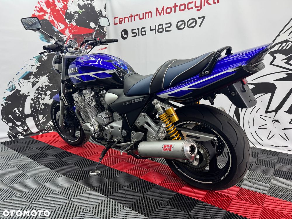 Yamaha XJR - 5