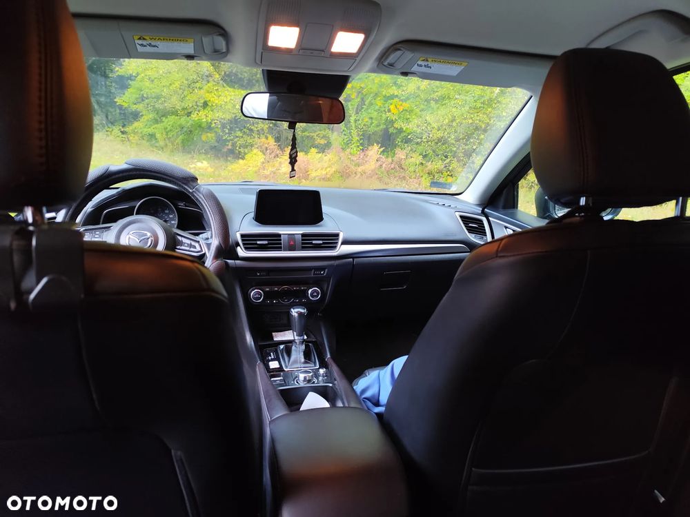 Mazda 3 - 12