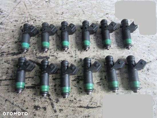 WTRYSKIWACZ Mercedes W220 S600 biturbo _ 2750780249 - 2