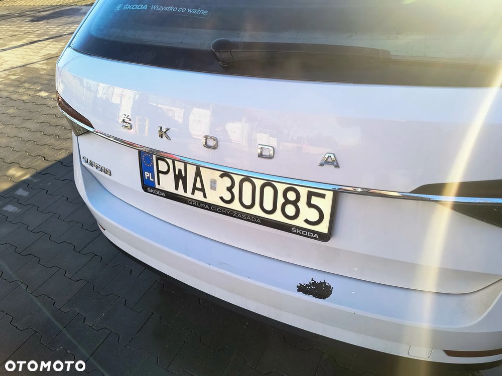 Skoda Superb 1.5 TSI Ambition DSG - 4