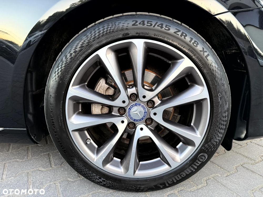 Mercedes-Benz Klasa E 220 d Business Edition 9G-TRONIC - 31