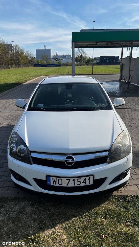 Opel Astra 1.7 CDTI Sport - 1