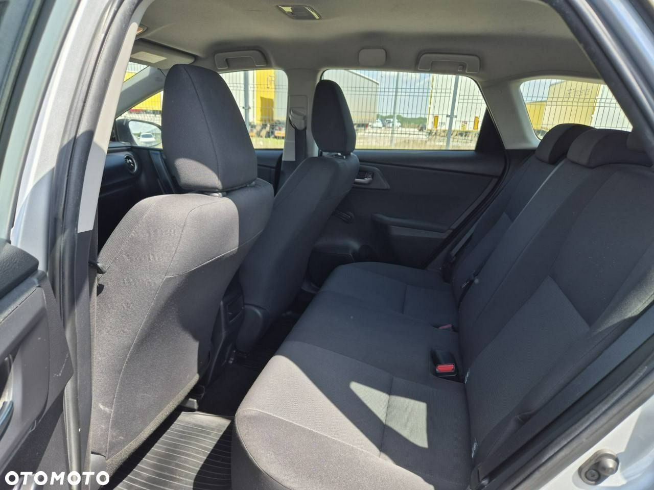 Toyota Auris - 11