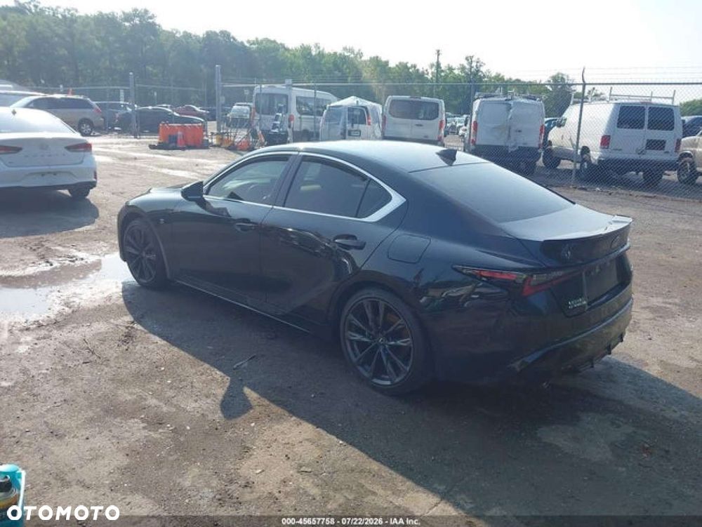 Lexus IS - 3