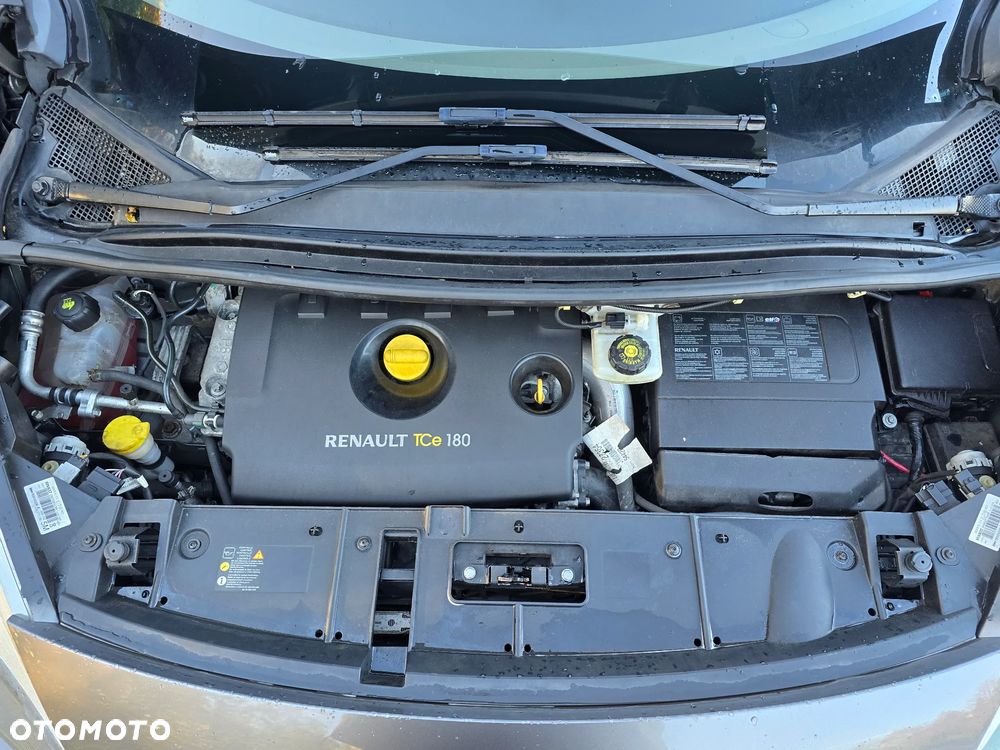 Renault Grand Scenic - 30