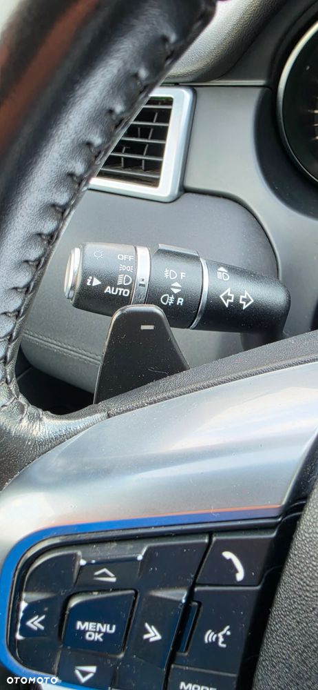 Land Rover Discovery Sport 2.0 TD4 Pure - 25