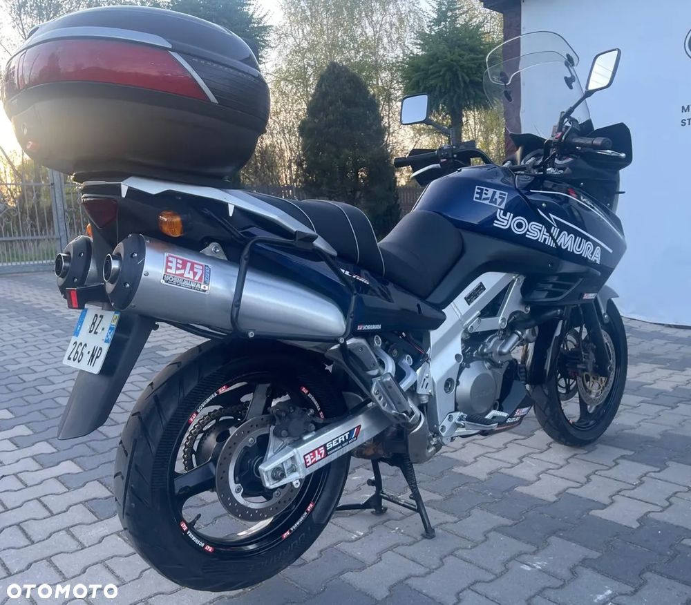 Suzuki DL - 4