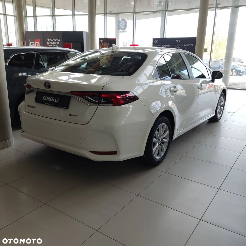 Toyota Corolla 1.8 Hybrid Comfort - 4