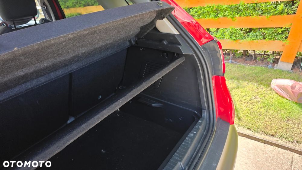 Renault Captur 1.2 TCe Helly Hansen EDC - 13