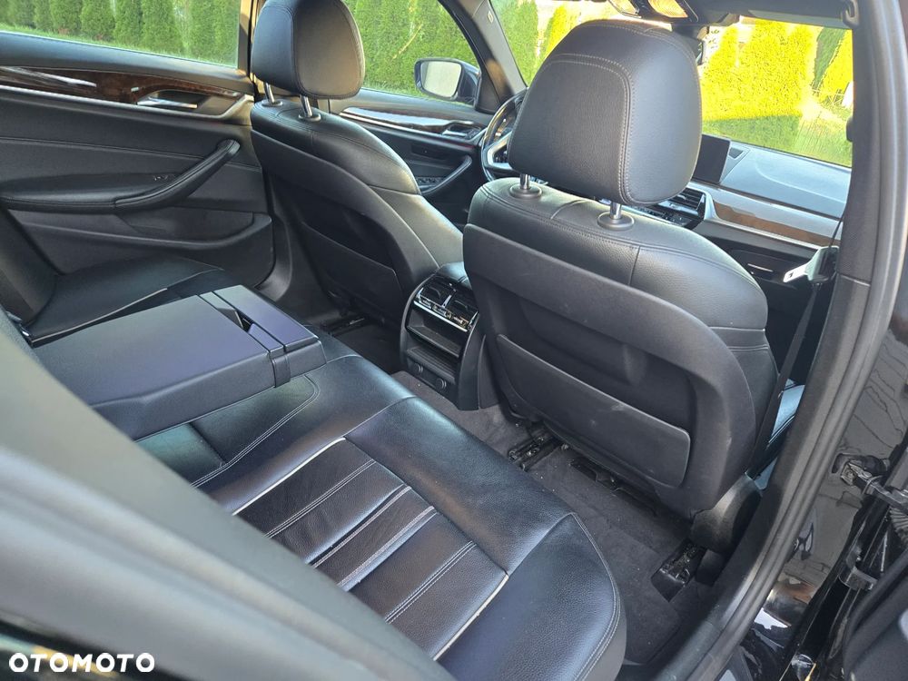 BMW Seria 5 530e iPerformance Luxury Line - 14