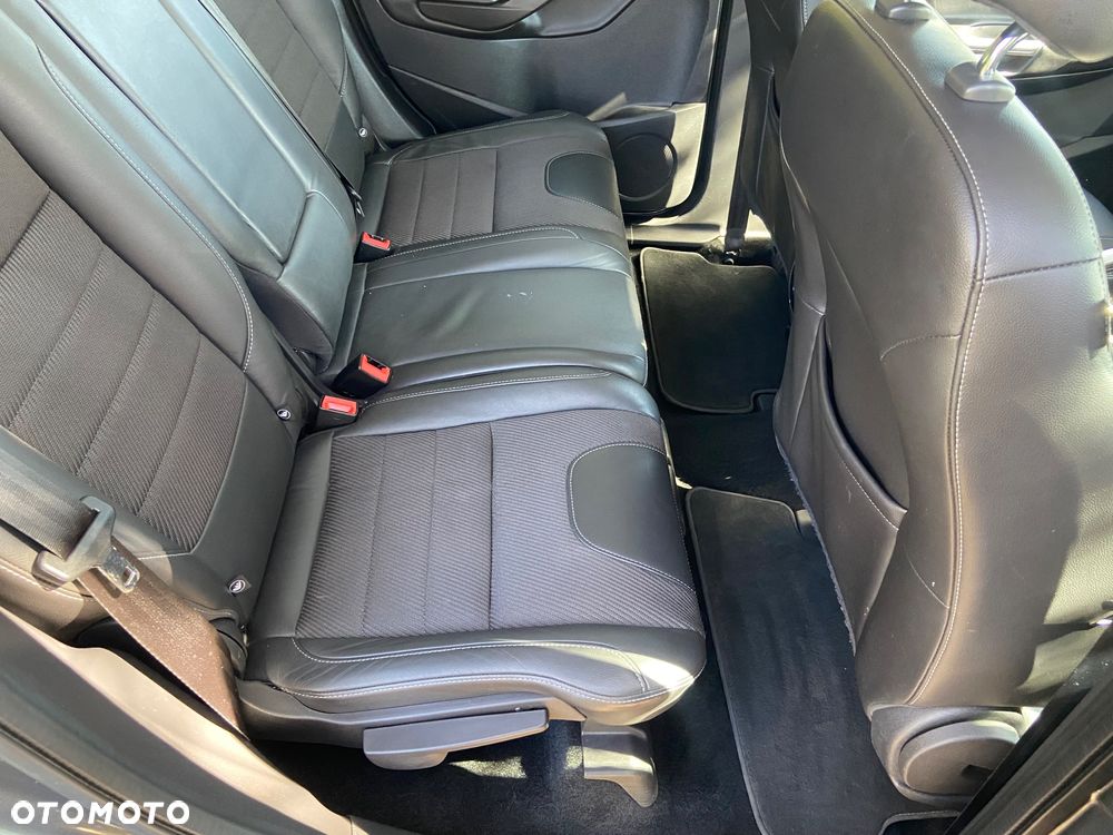 Ford Kuga 2.0 TDCi FWD Titanium - 30