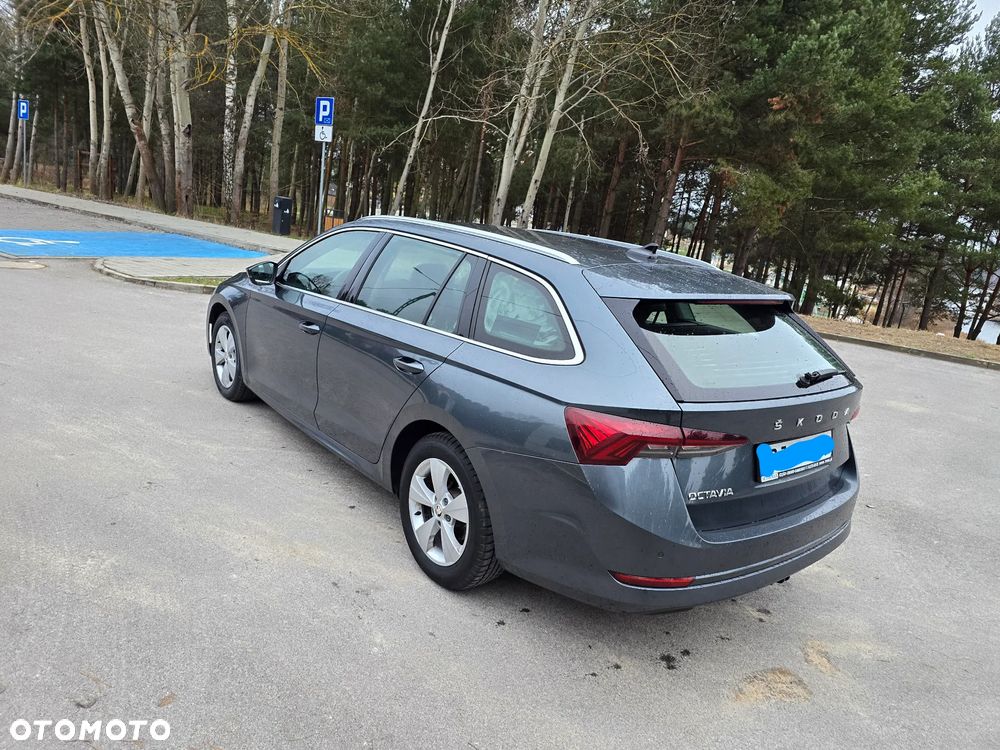 Skoda Octavia 2.0 TDI DSG Edition - 14