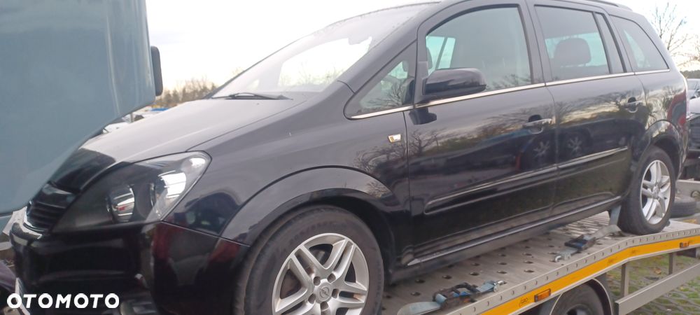 Opel Zafira 1.8 Family Plus - 21