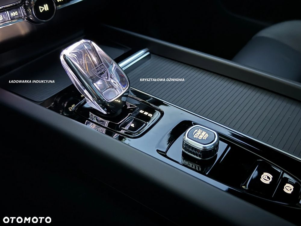 Volvo XC 60 B5 B AWD Geartronic RDesign - 22