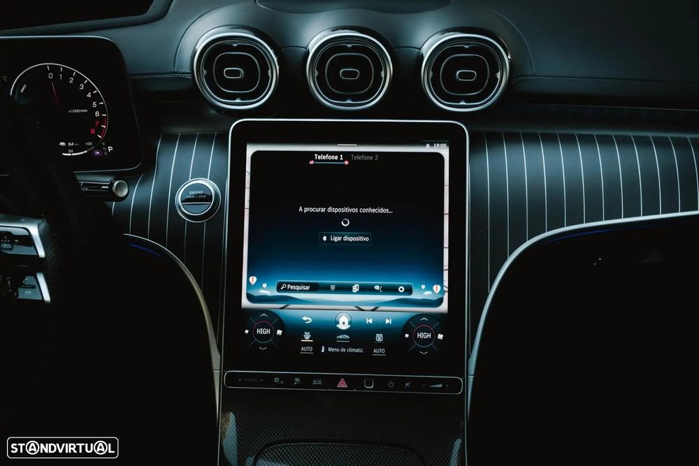 Mercedes-Benz C 300 e AMG Line - 32