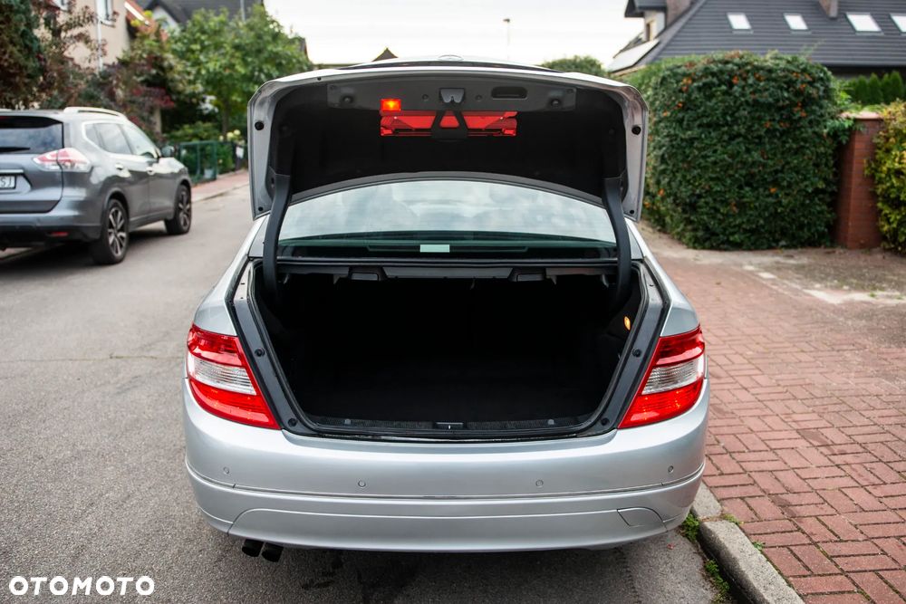 Mercedes-Benz Klasa C 180 Kompressor Automatik Elegance - 14