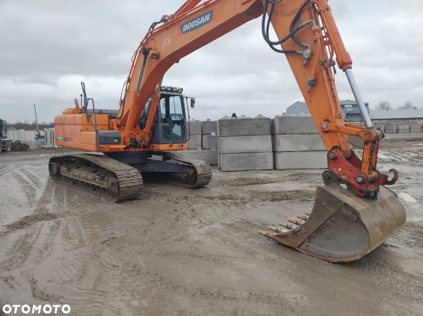 Doosan DX255LC-3 - 1