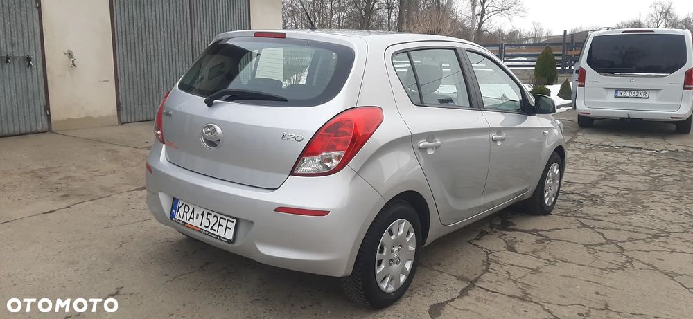 Hyundai i20 - 8