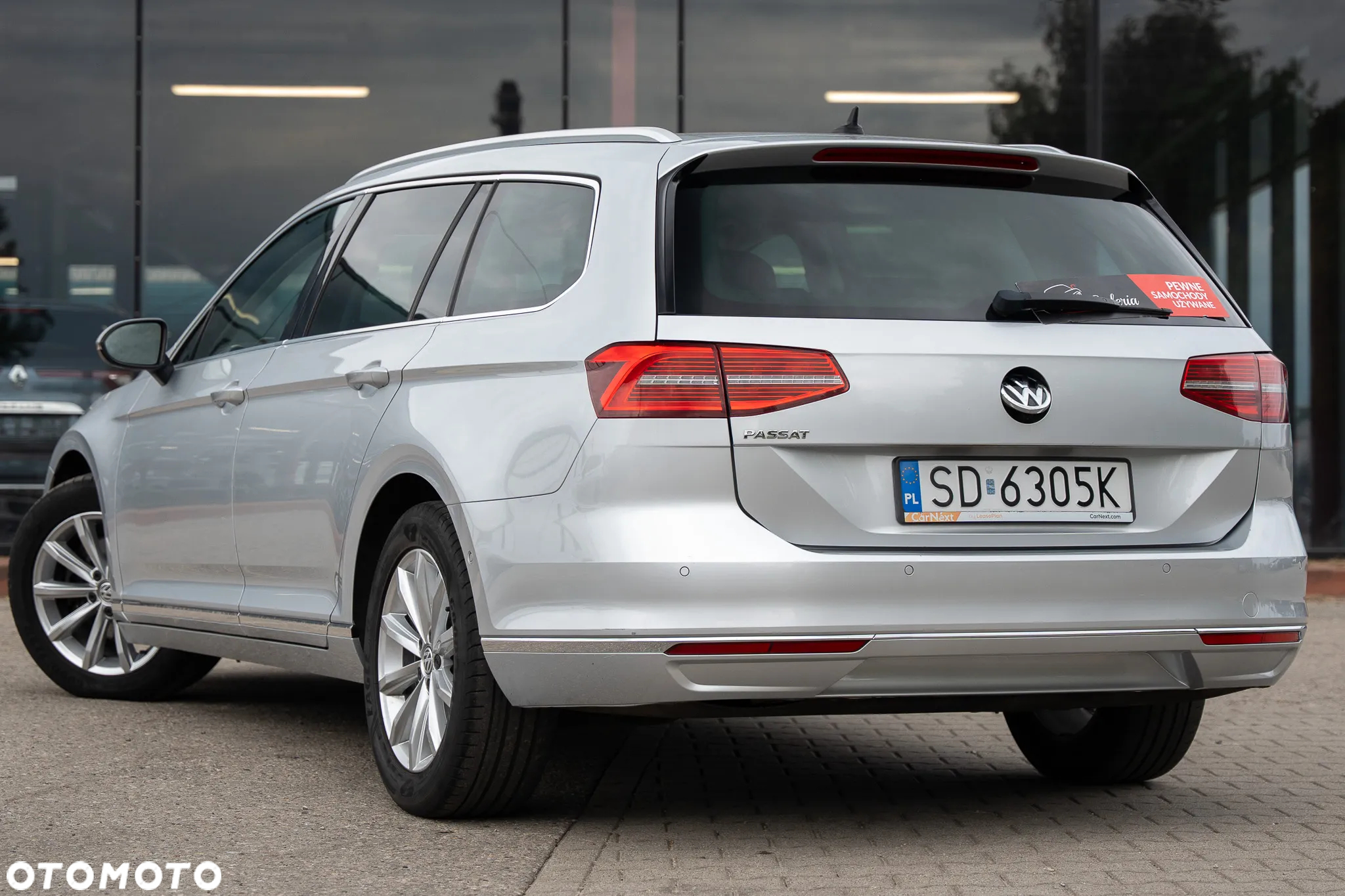 Volkswagen Passat 2.0 TDI BMT Comfortline - 10