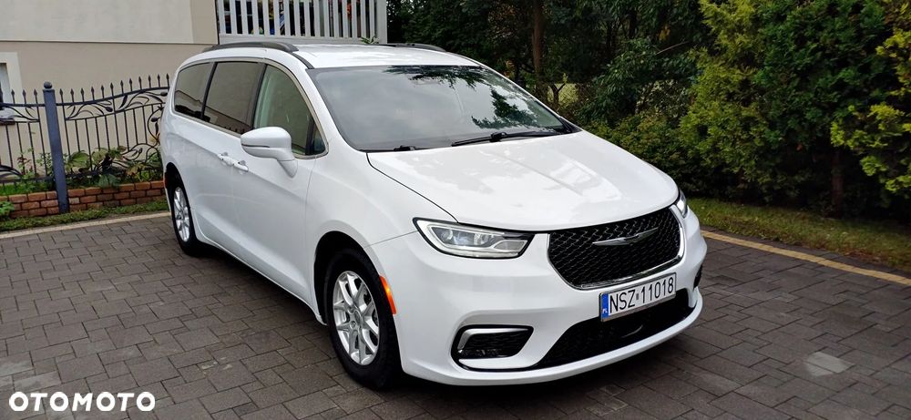 Chrysler Pacifica - 6