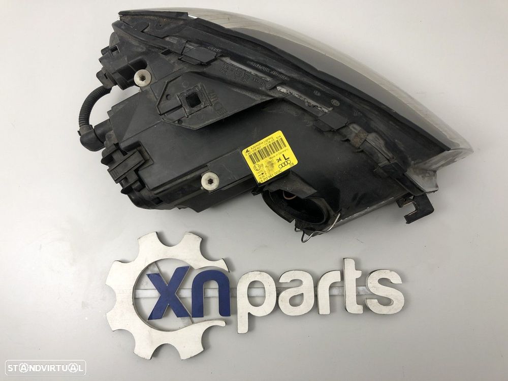 Farol Frente Esq AUDI A3 (8P1) 05.03 - 05.10 usado - 3