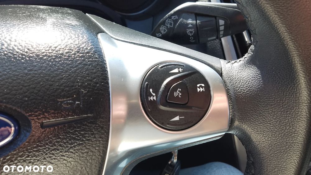 Ford Focus 1.0 EcoBoost Trend Sport - 13