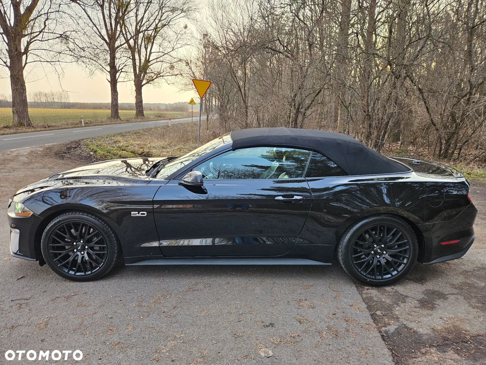 Ford Mustang - 17