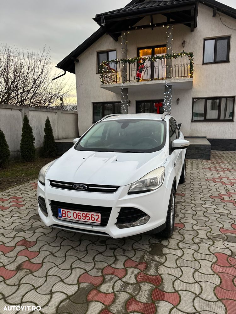 Ford Kuga 2.0 TDCi 2x4 Trend - 1