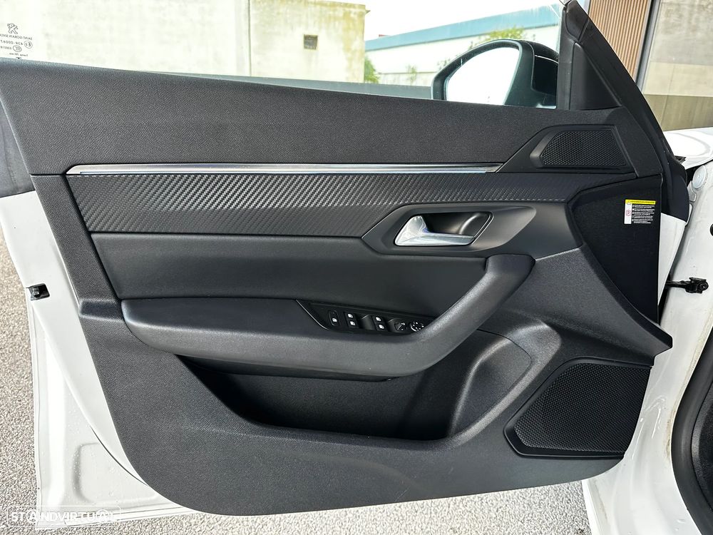 Peugeot 508 SW 1.6 Hybrid Allure Pack e-EAT8 - 18