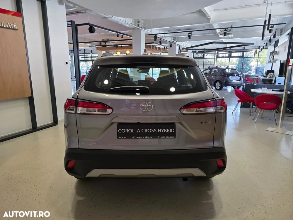 Toyota Corolla Cross - 4
