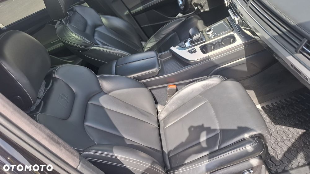 Audi Q7 - 22