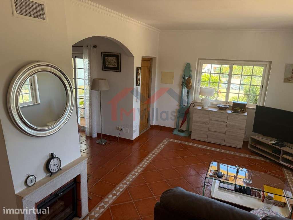 Moradia V2 com piscina e garagem - Almancil - Grande imagem: 2/24
