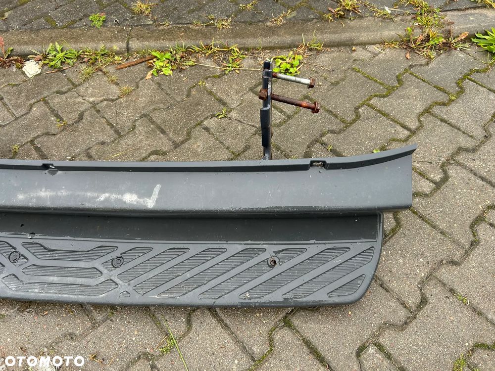 STOPIEŃ PRÓG NAKŁADKA ZDERZAKA SPRINTER 906 CRAFTER A9068802471 - 2