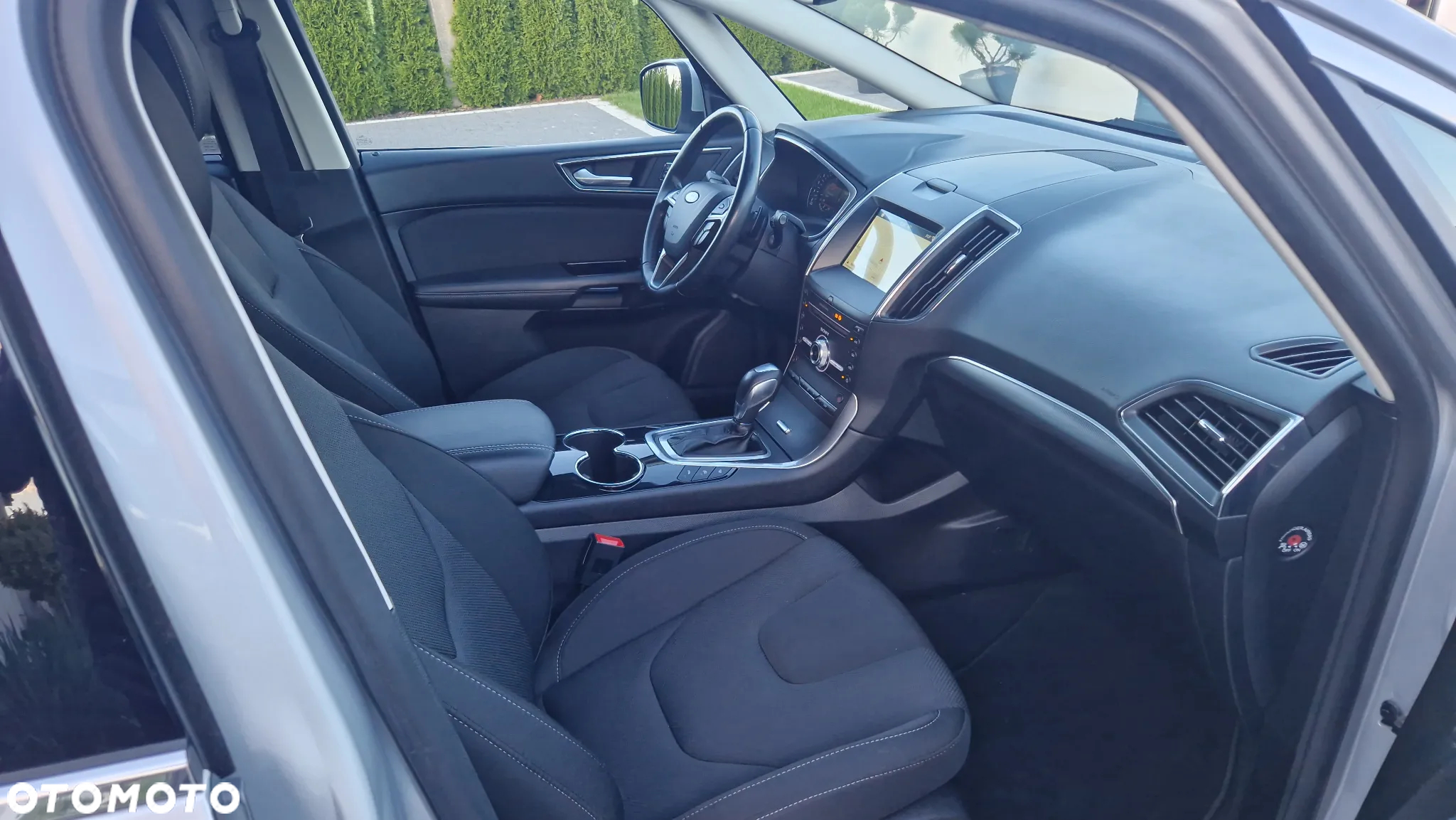 Ford S-Max 2.0 TDCi Titanium PowerShift - 8