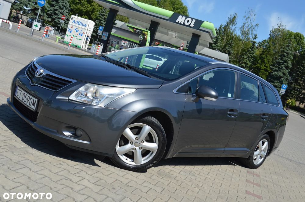 Toyota Avensis 2.0 D-4D Sol - 16