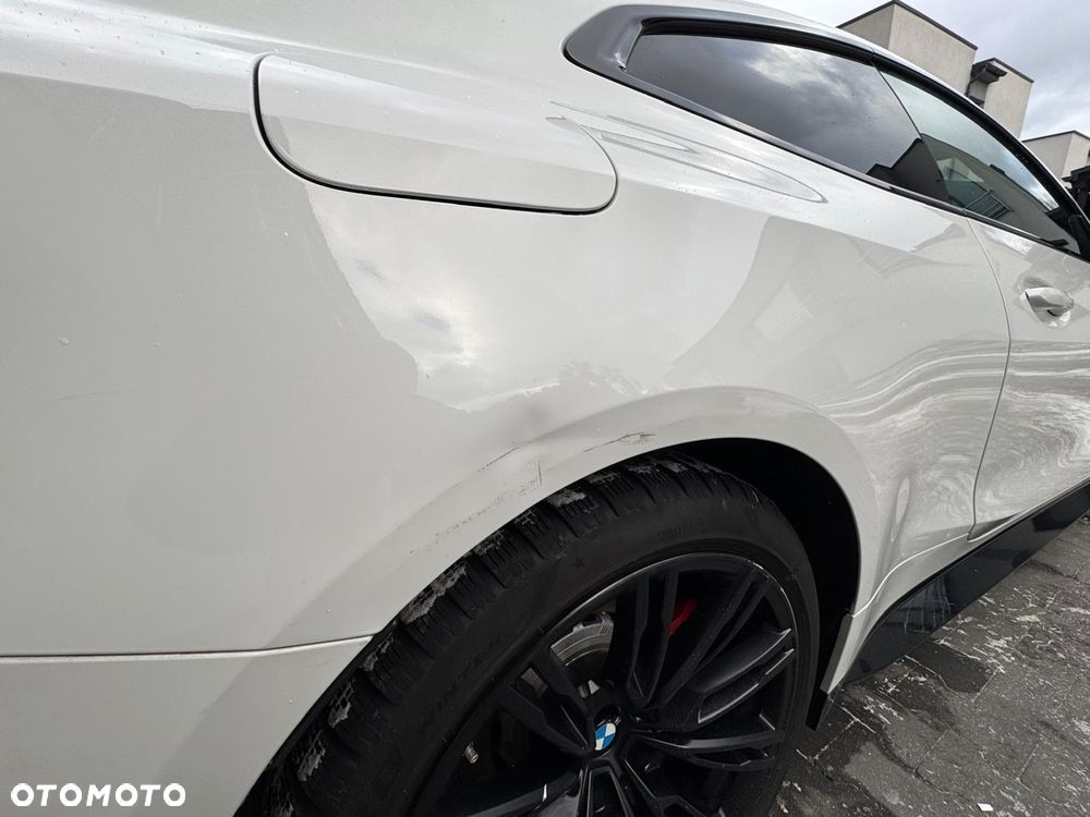 BMW M4 Competition M xDrive sport - 30