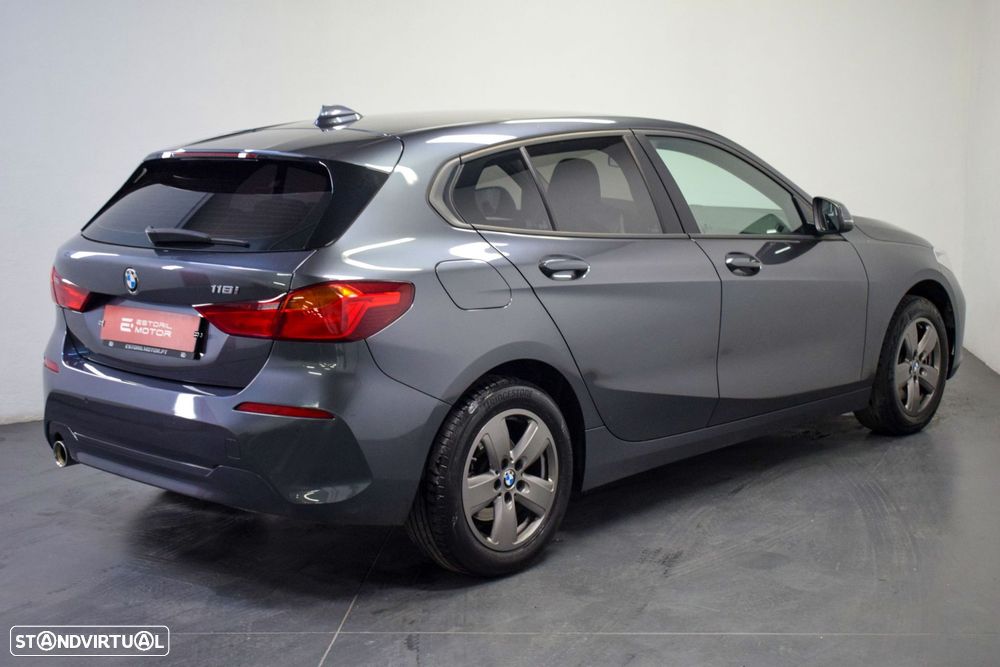 BMW 118 i Corporate Edition Auto - 3