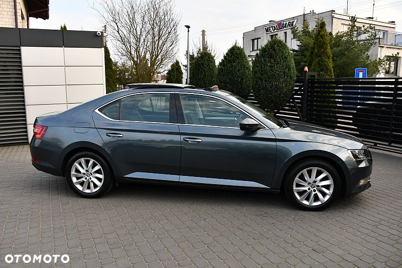 Skoda Superb 1.5 TSI ACT Style - 32