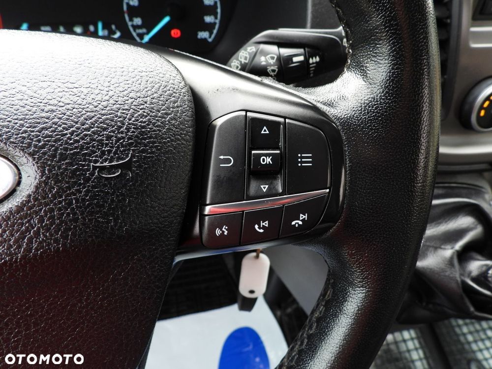 Ford TRANSIT BUS 9 MIEJSC TEMPOMAT LEDY KLIMATYZACJA  130KM - 28