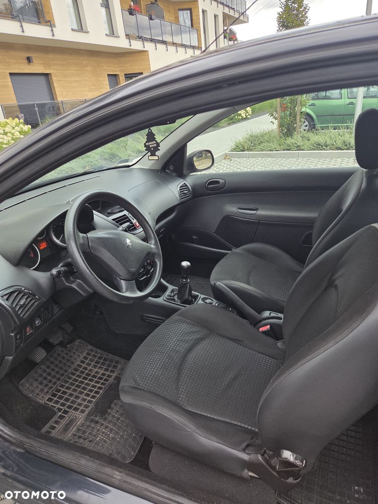 Peugeot 206 1.1 XR Presence - 6