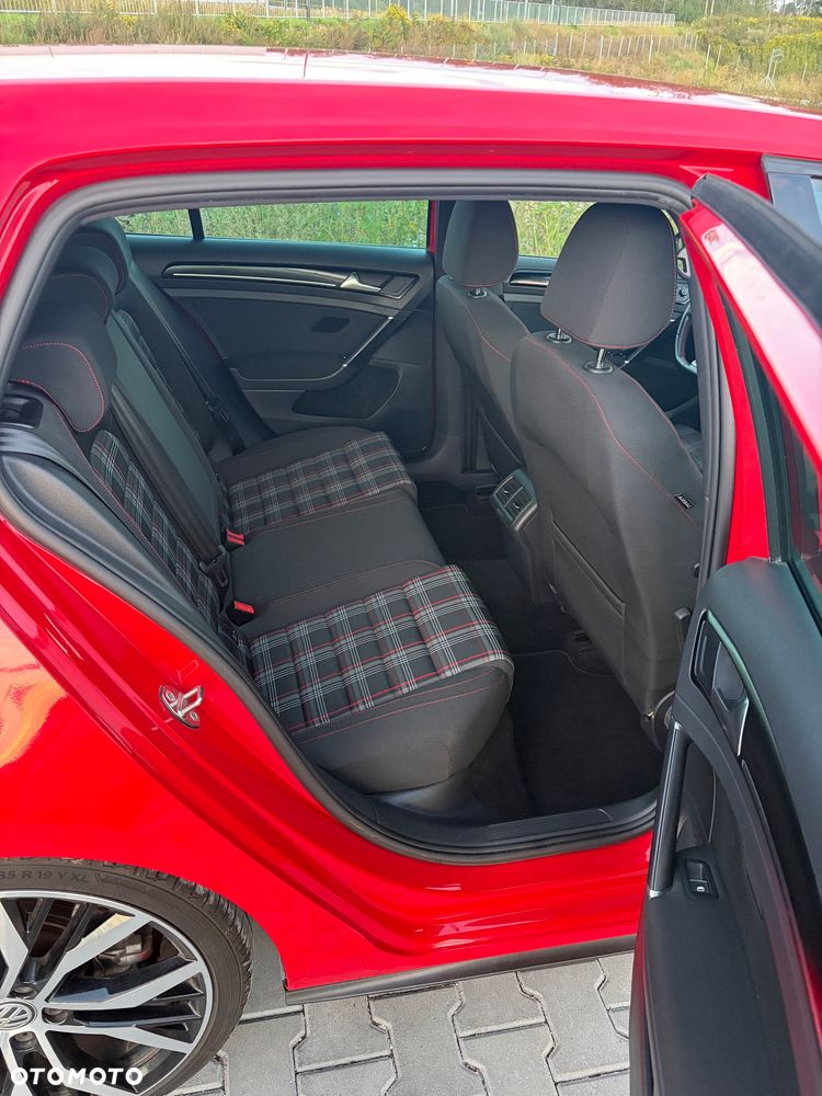 Volkswagen Golf 2.0 TSI BMT GTI Performance DSG - 33