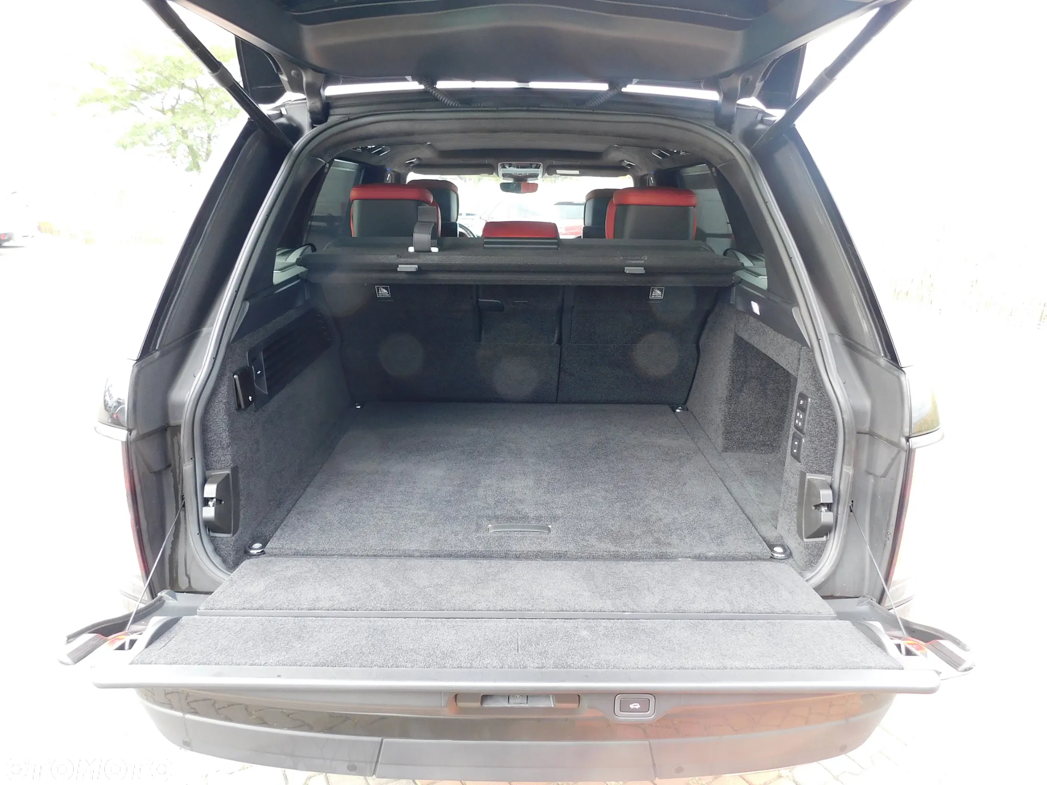 Land Rover Range Rover 5.0 V8 S/C LWB Vogue - 29