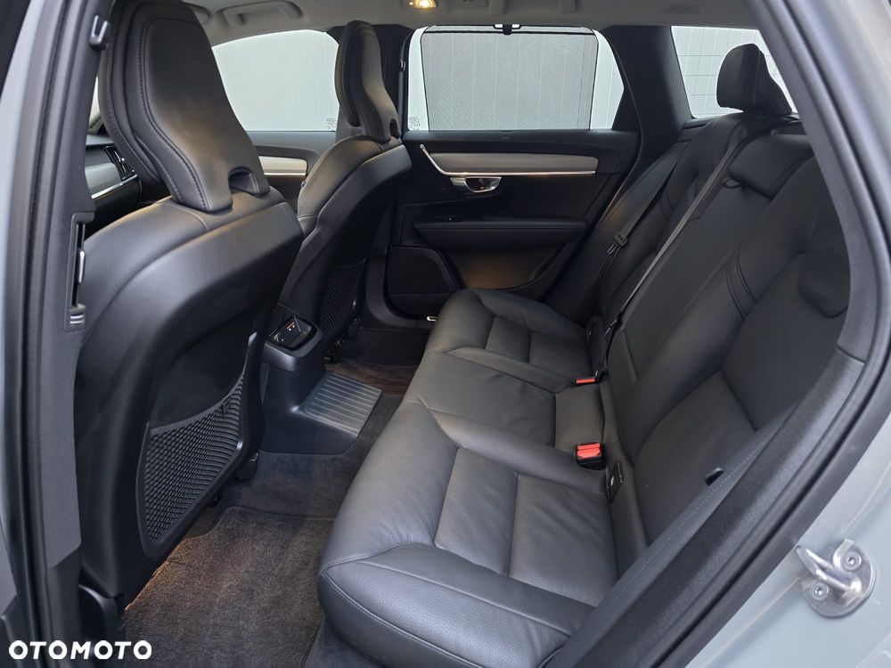 Volvo V90 T6 Recharge AWD Plus Dark - 18