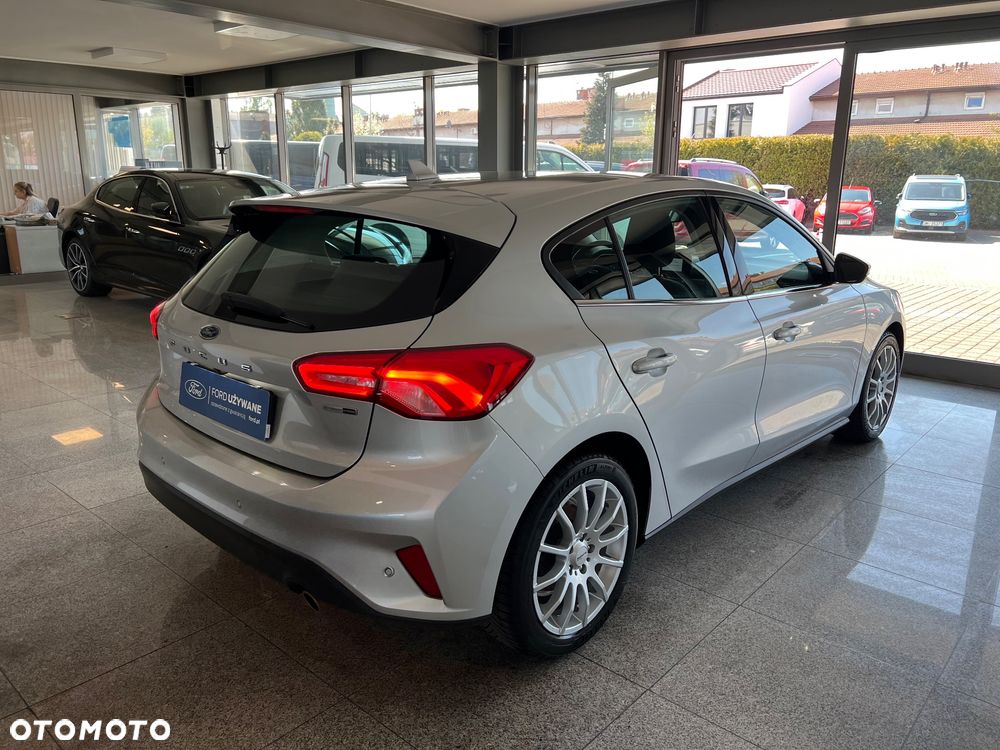 Ford Focus 1.0 EcoBoost mHEV Titanium - 14