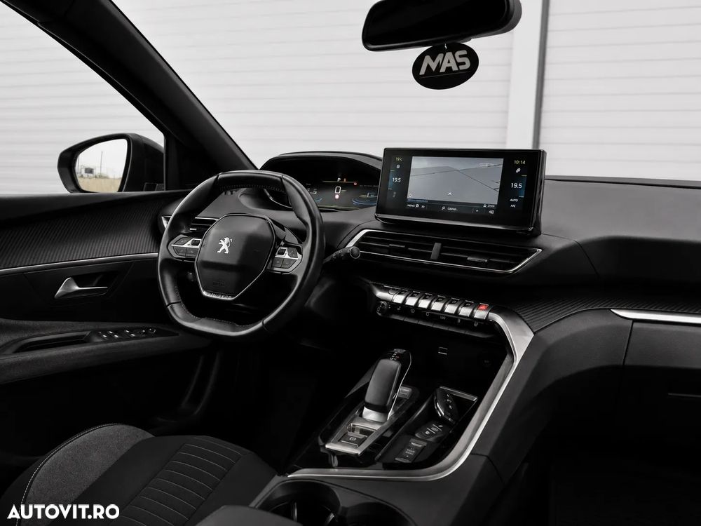 Peugeot 3008 PHEV 180 EAT8 Active Pack - 11