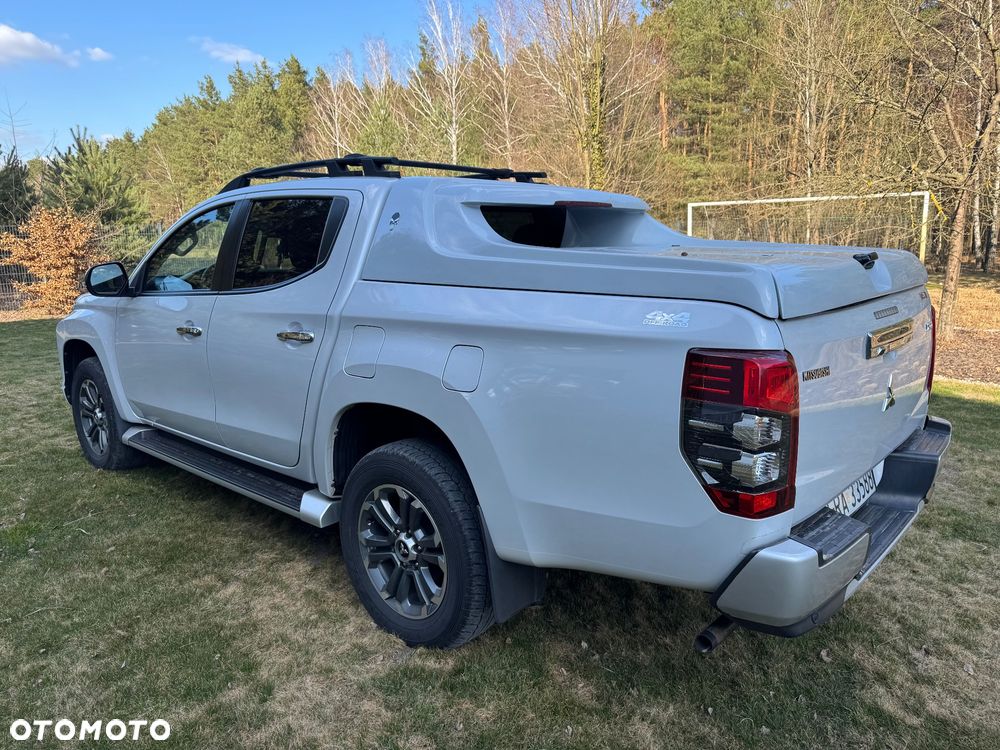 Mitsubishi L200 2.2 d DC Instyle Plus - 4