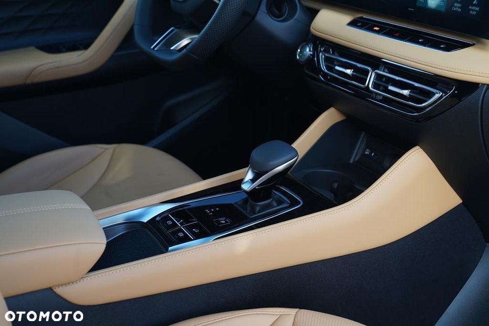 MG HS 1.5 T-GDI Exclusive DCT - 26