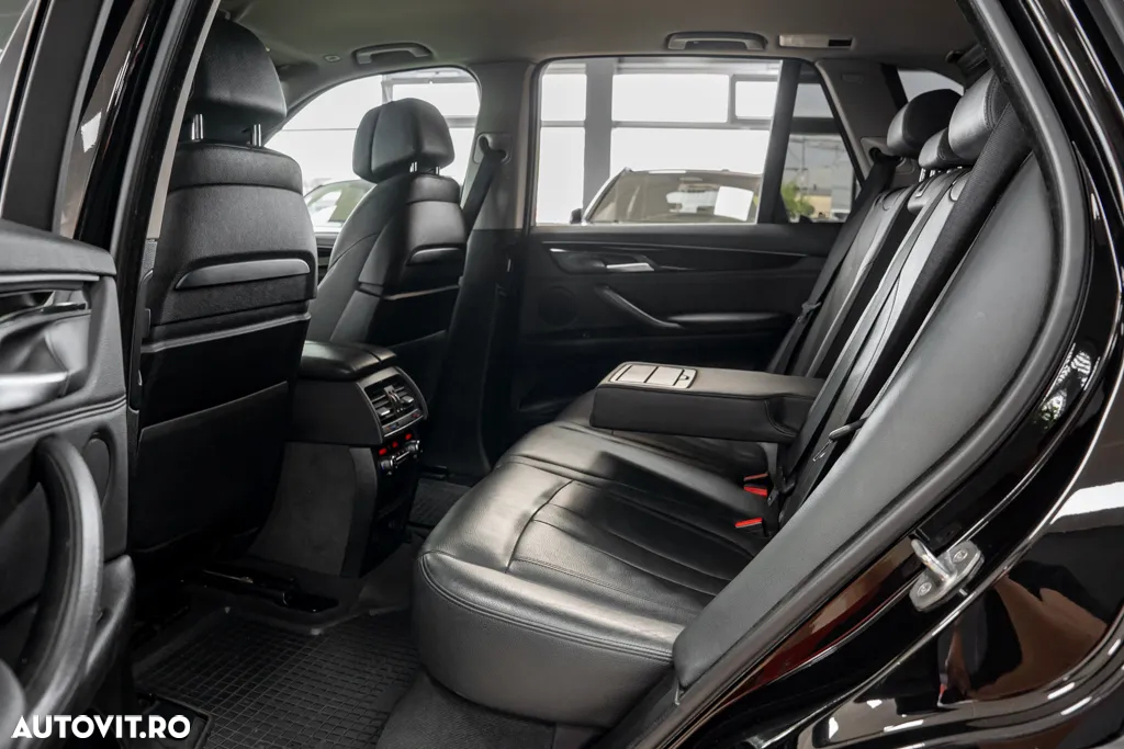 BMW X5 xDrive30d - 26
